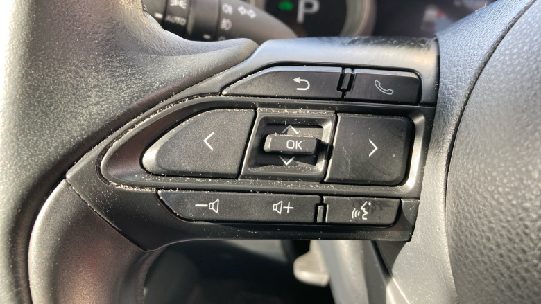 Toyota Yaris 1.5 Hybrid Design 5dr CVT Hybrid Hatchback